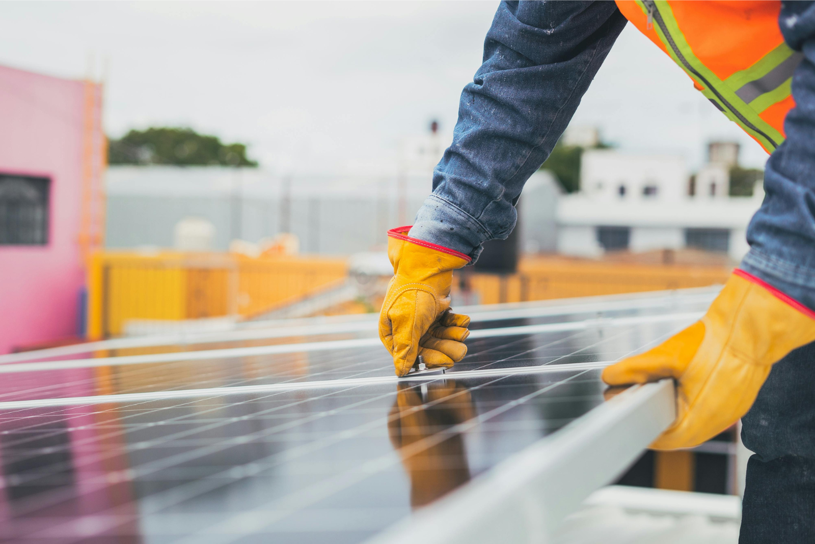 Do solar panels increase property value pakenham
