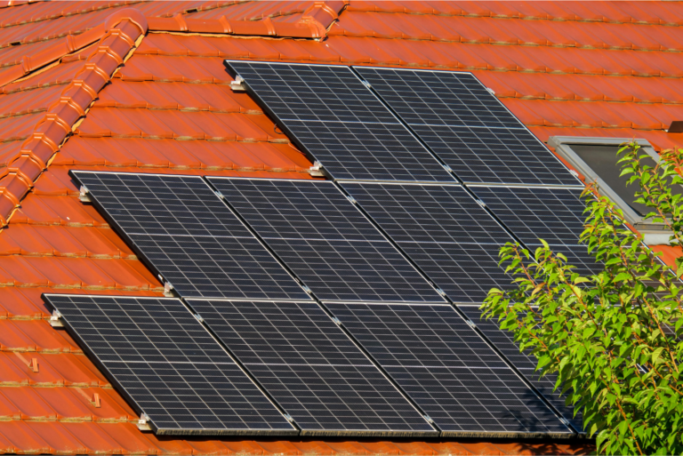 Best Solar Panel Systems for Homes in Pakenham (2026 Guide)